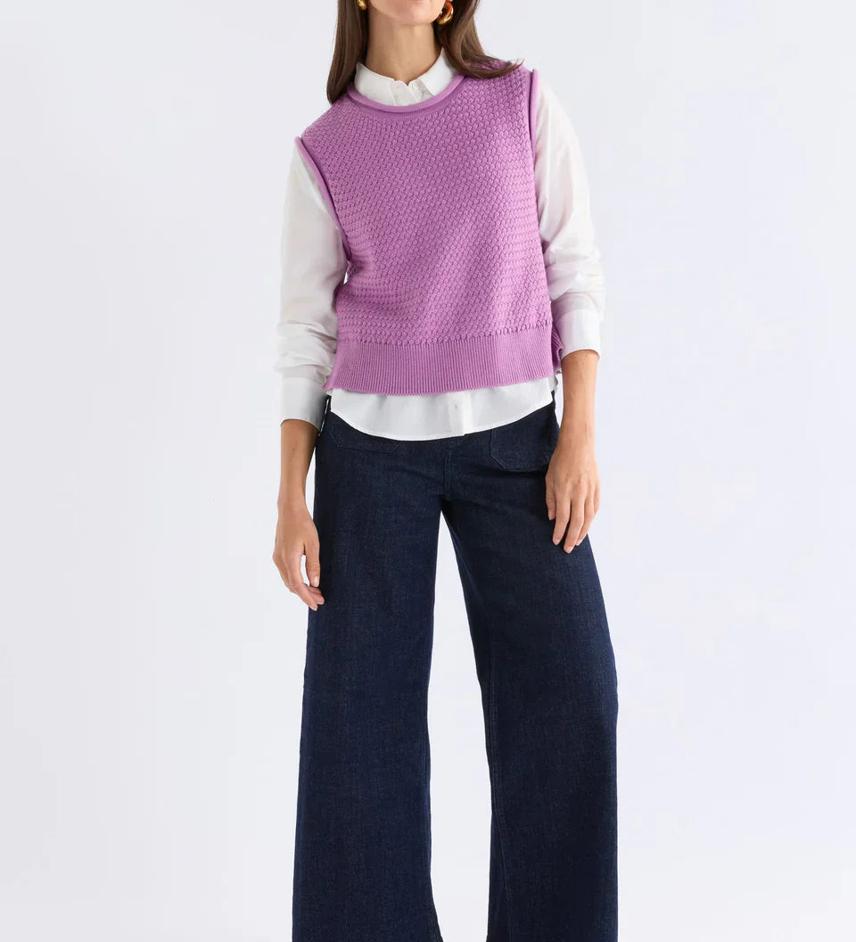 K0217-L-Naya-Knit-Vest_VIOLET-5.webp