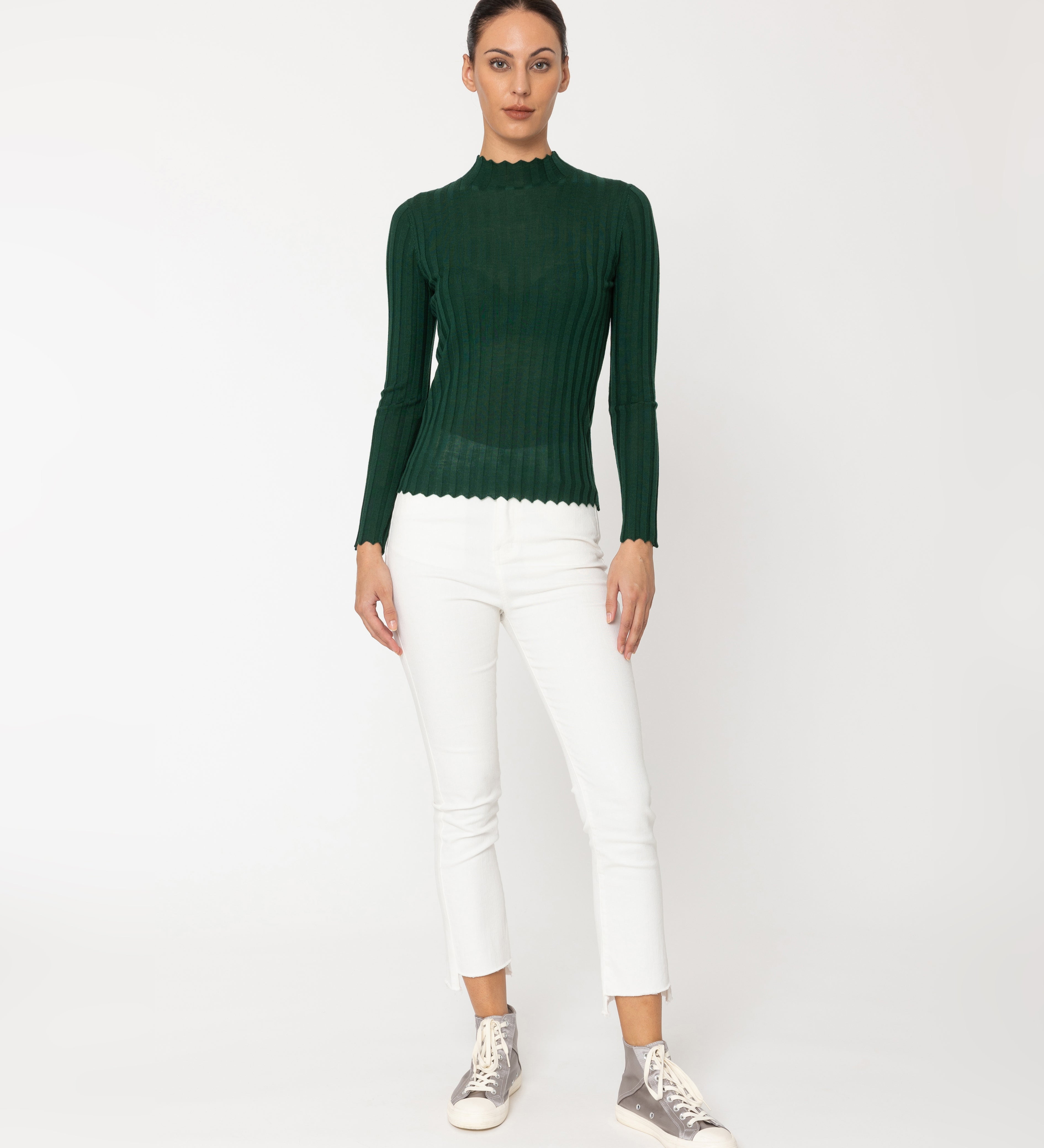 K763DerbyTop-Green_543RuthJean-WinterWhite-0488.jpg