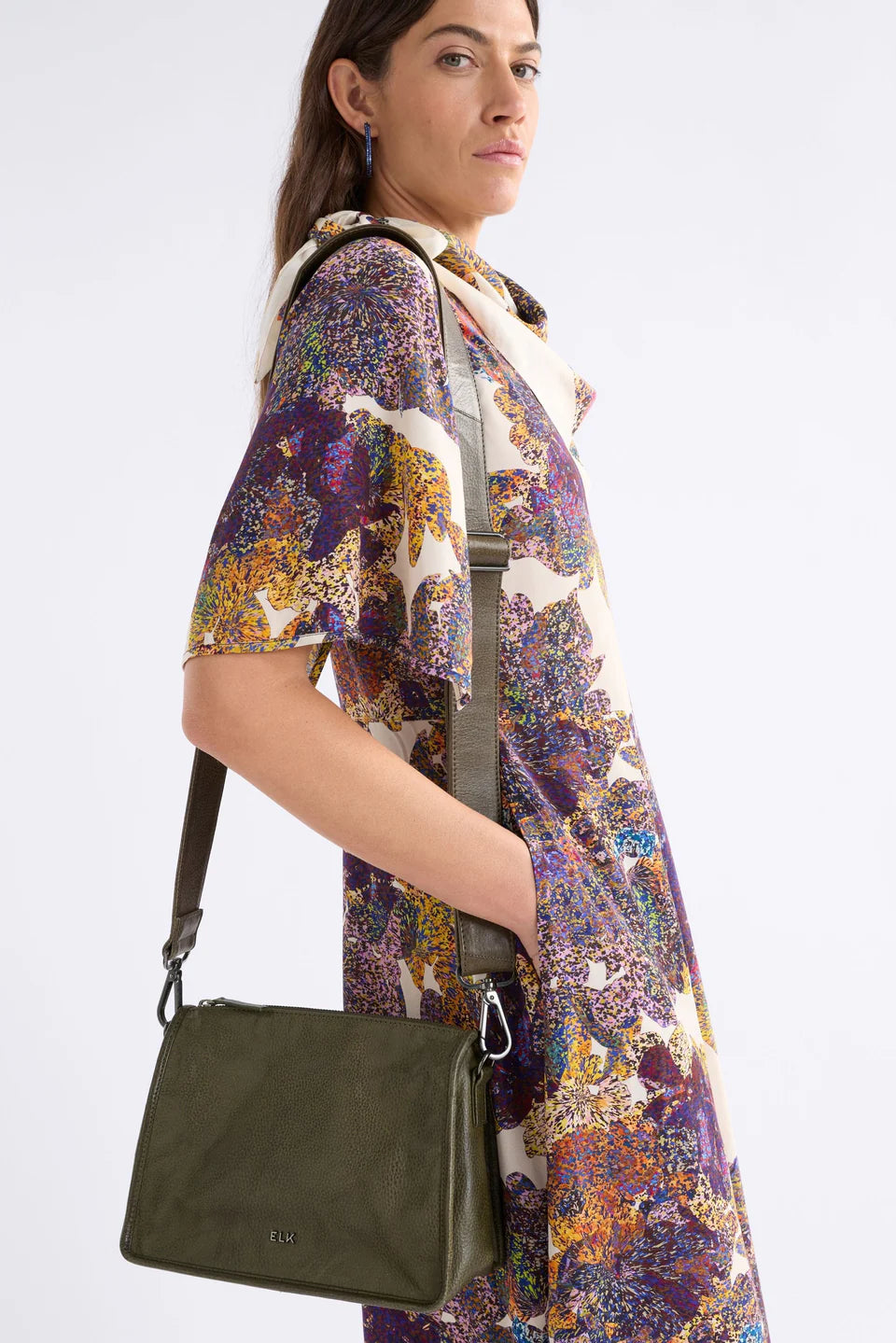 Elk Halben Crossbody Bag | Olive