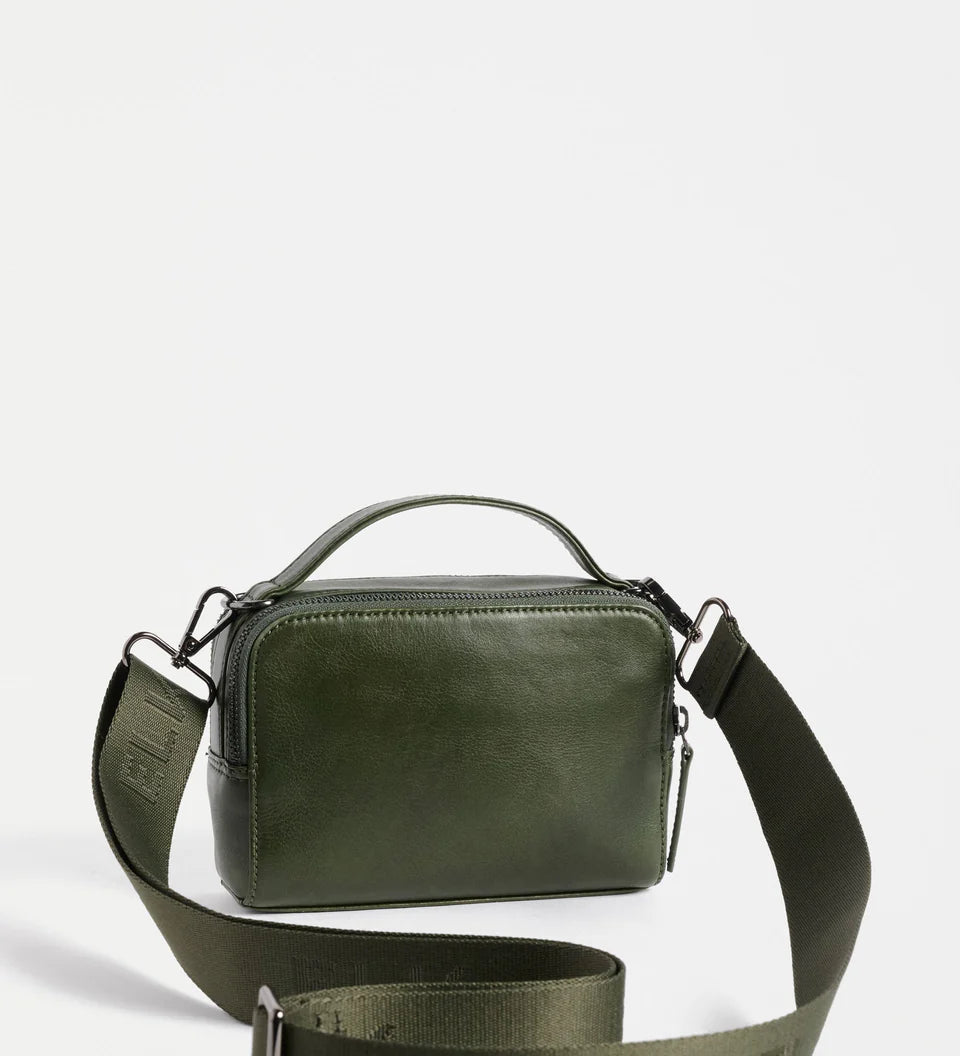 L0258-Z-Dayna-Small-Crossbody_OLIVE-2.webp