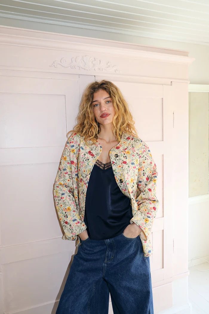 Lollys Laundry Lily Quilted Jacket | Flower Print