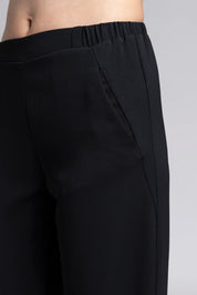 Nes Satin Gin Pant | Black