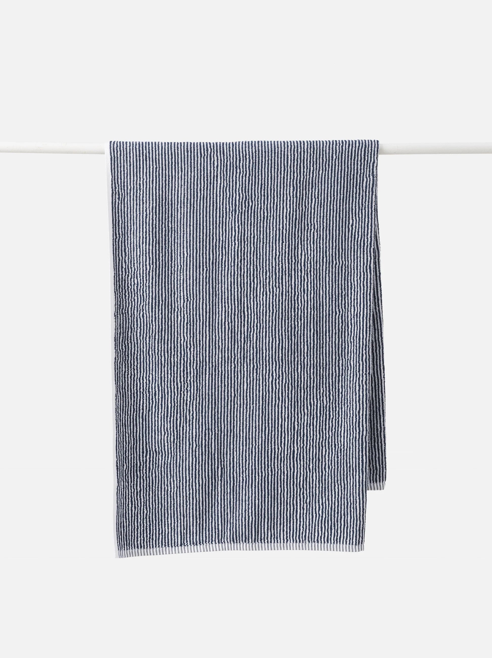 Citta Thin Stripe Cotton Bath Towel | Navy White