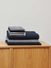 Citta Thin Stripe Cotton Face Cloth | Navy White
