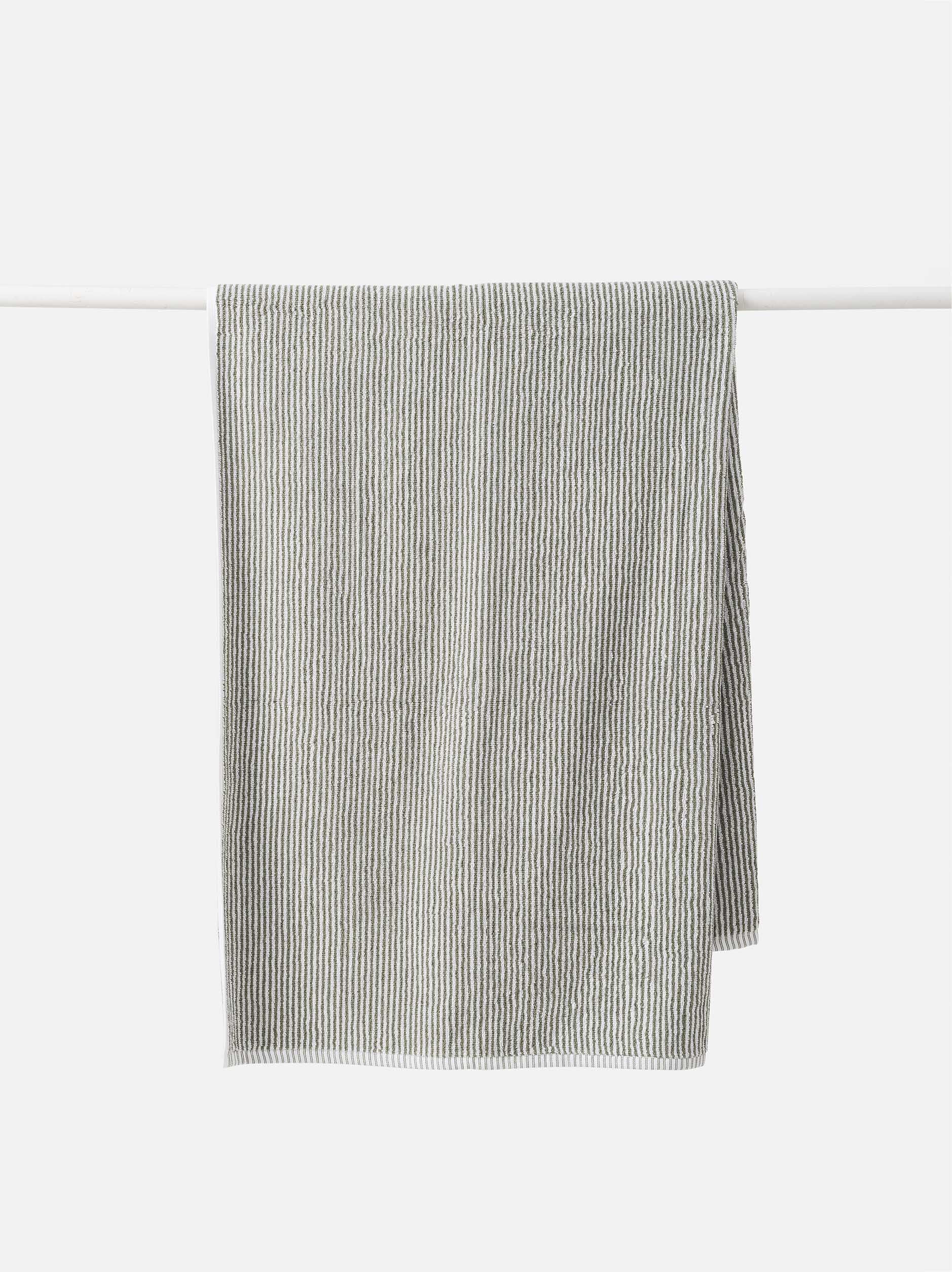Thin Stripe Cotton Bath Towel | Olive White