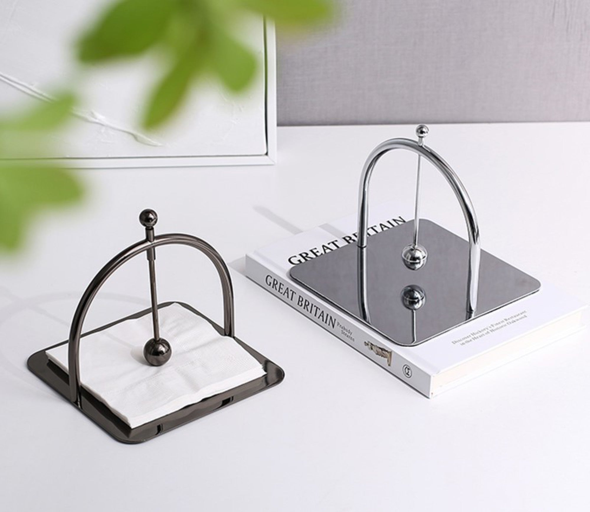Le Monde Napkin Holder | Black