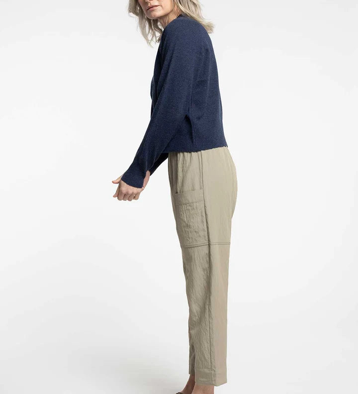 New-Lands-Twizel-Cardigan-Indigo-side-full_720x_9575e6b4-055a-4aaf-ac62-85f25eb7fa1c.webp