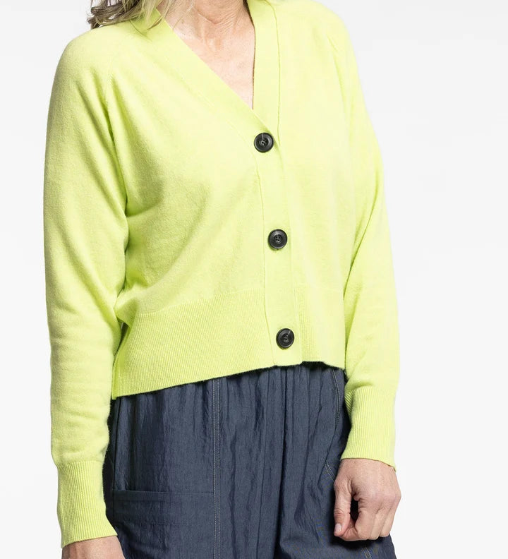 New-Lands-Twizel-Cardigan-Sherbet-side_720x_9142dda4-80a6-4346-a459-a56286393fc6.webp