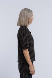 New Lands Smoking Shirt | Black Stripe