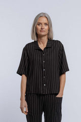 New Lands Smoking Shirt | Black Stripe