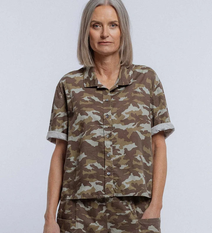 New-Lands-smoking-shirt-camo_720x_254a9fc8-4cb5-44f8-9e98-2b6247a74abd.webp
