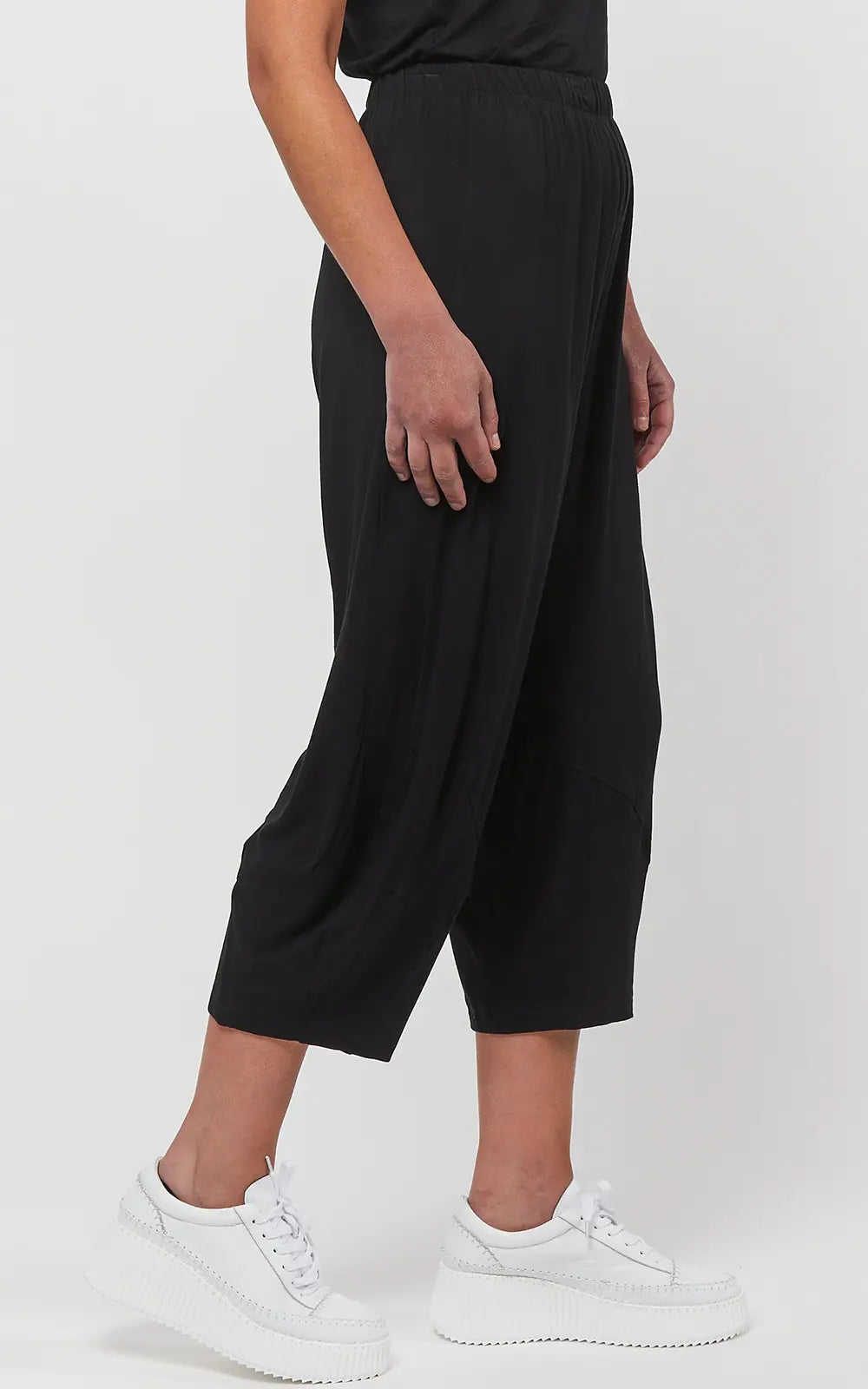 Obi Supernova Tuck Pant | Black