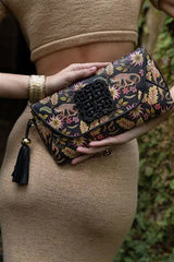 Desti Saint Canopy Chorus Envelope Bag With Obsidian Stone | Black