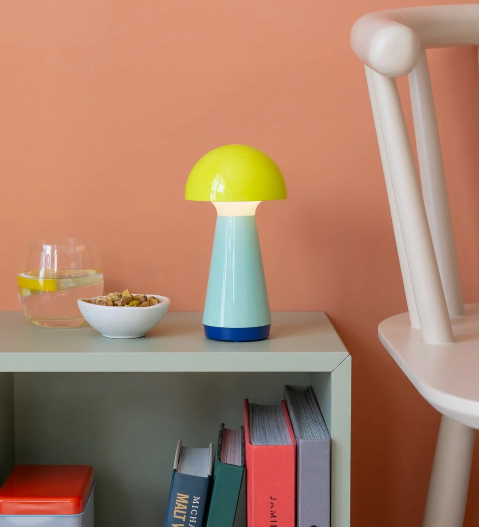Remember-BobbiTableLamp-Yellow-2_960x1216_4c710889-93da-4931-83b8-eabe5d3a4cb3.webp