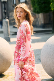 St Tropez Polyanna Dress | Poppy Shaded Flower