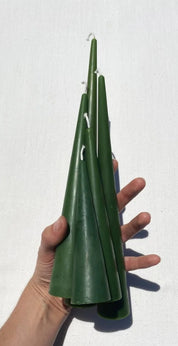 Poppy & Sage Woodland Beeswax Candle Set | Olive Green 5 Sizes
