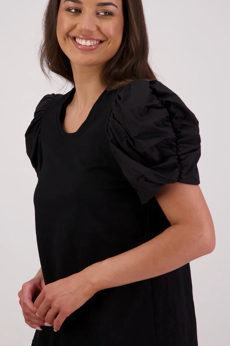 Briarwood Suzie T-Shirt | Black