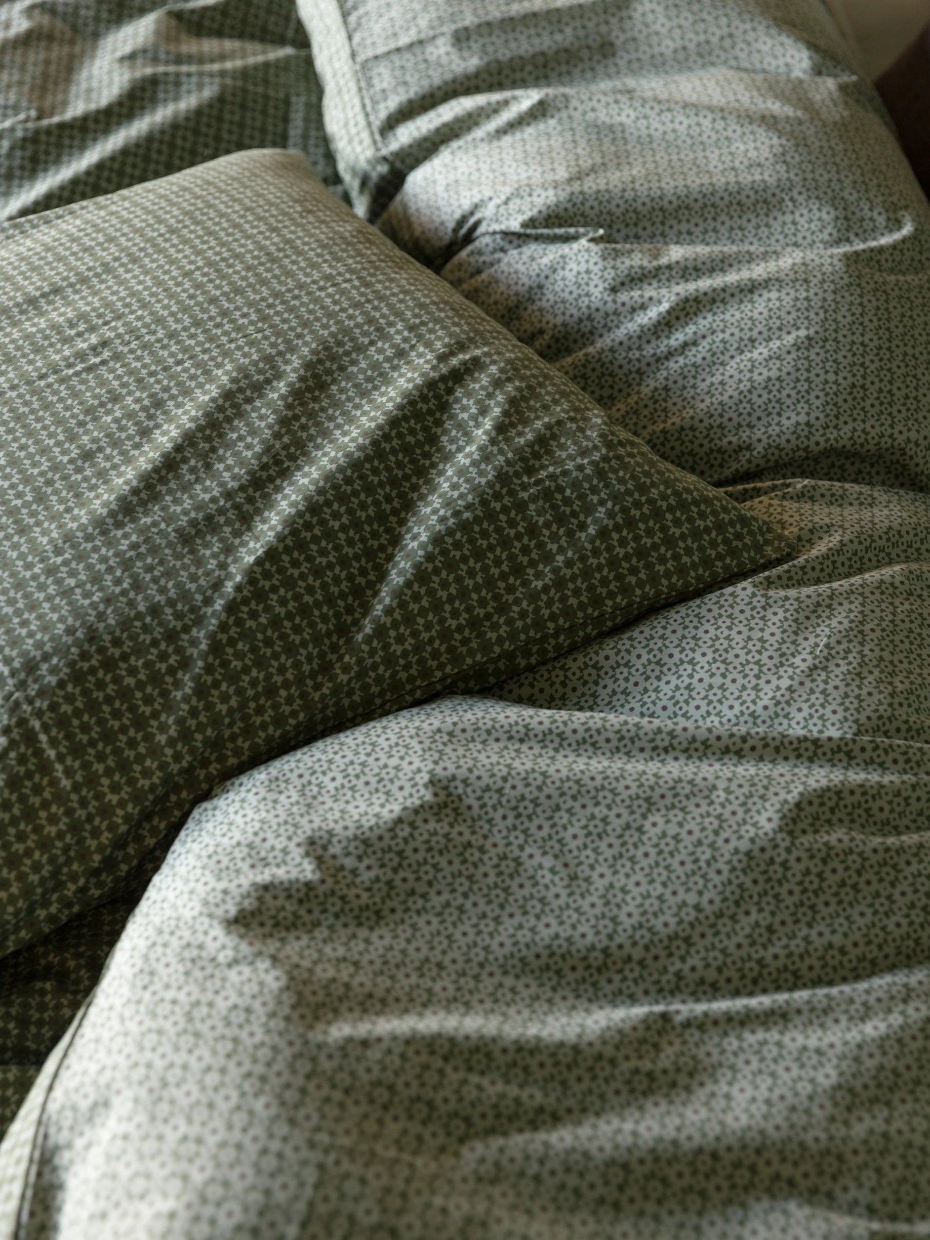 Citta Porto Organic Cotton Euro Pillowcase | Kale Shadow
