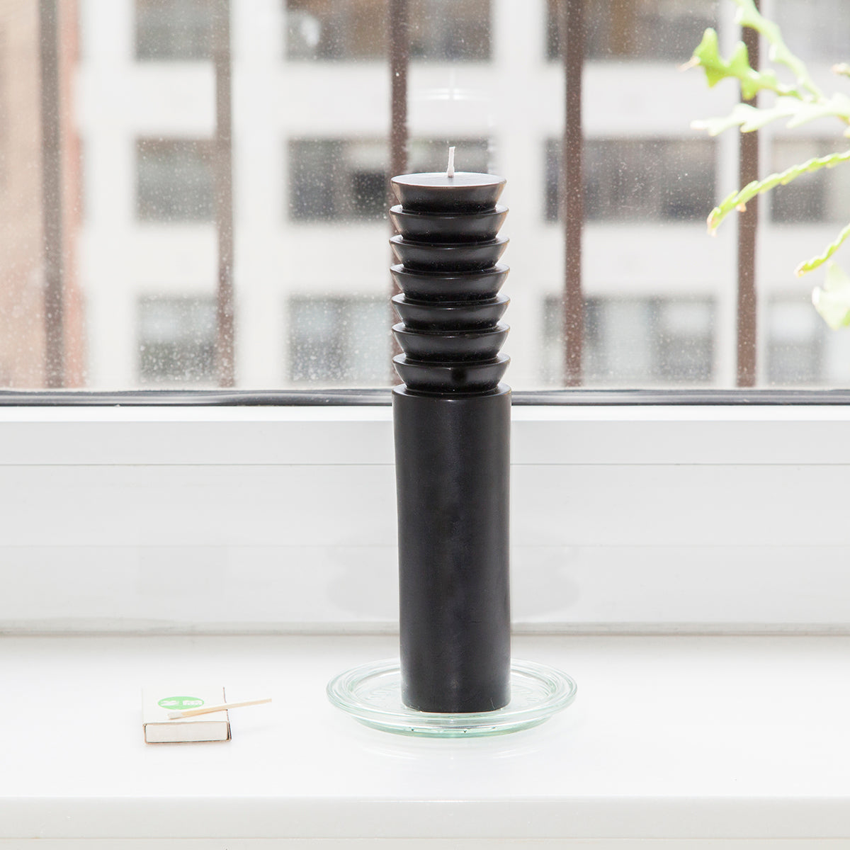 Totem Candle | Black Large