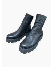 Tamara London Busty Boot | Black