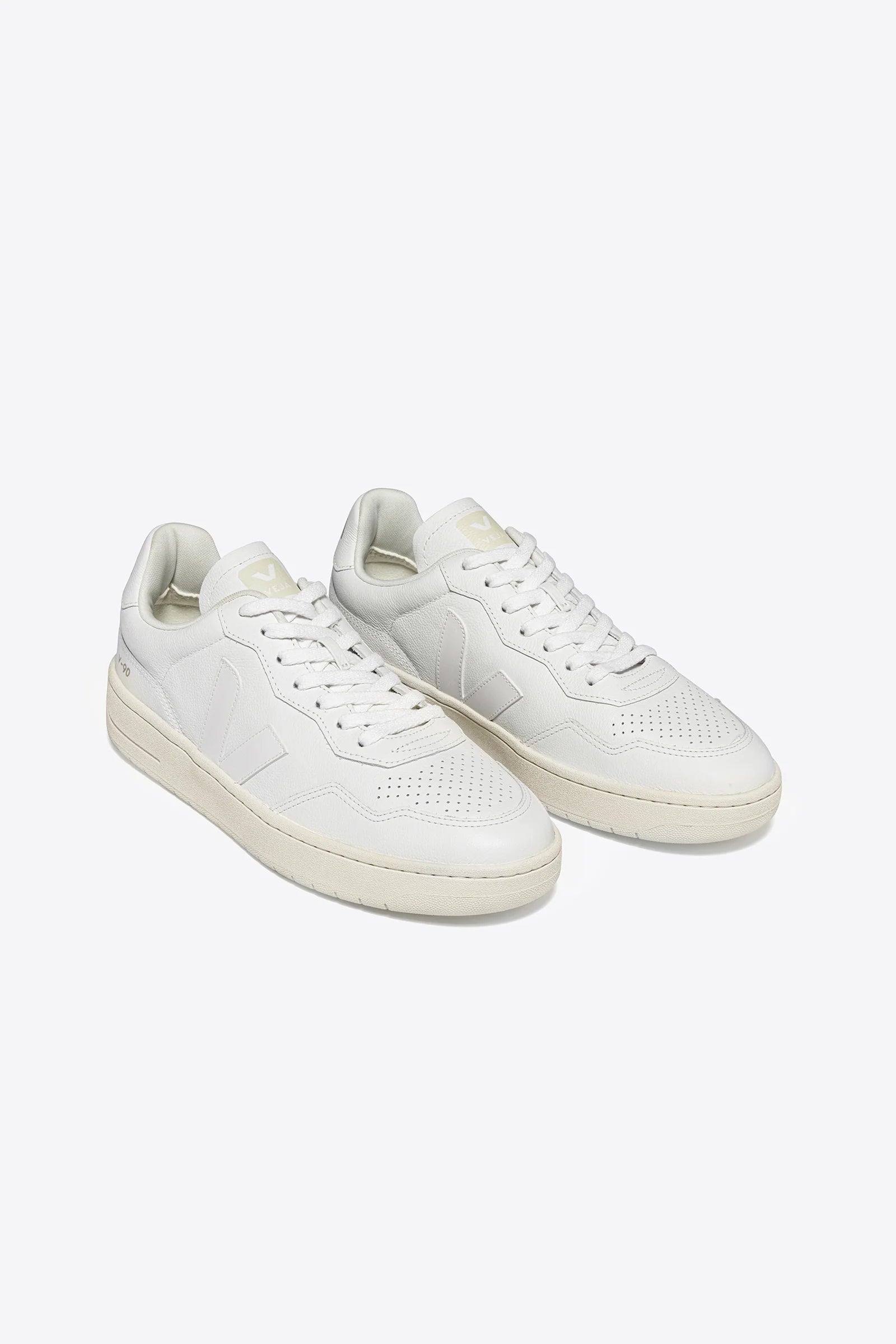 Veja V-90 Leather Sneaker | Extra White
