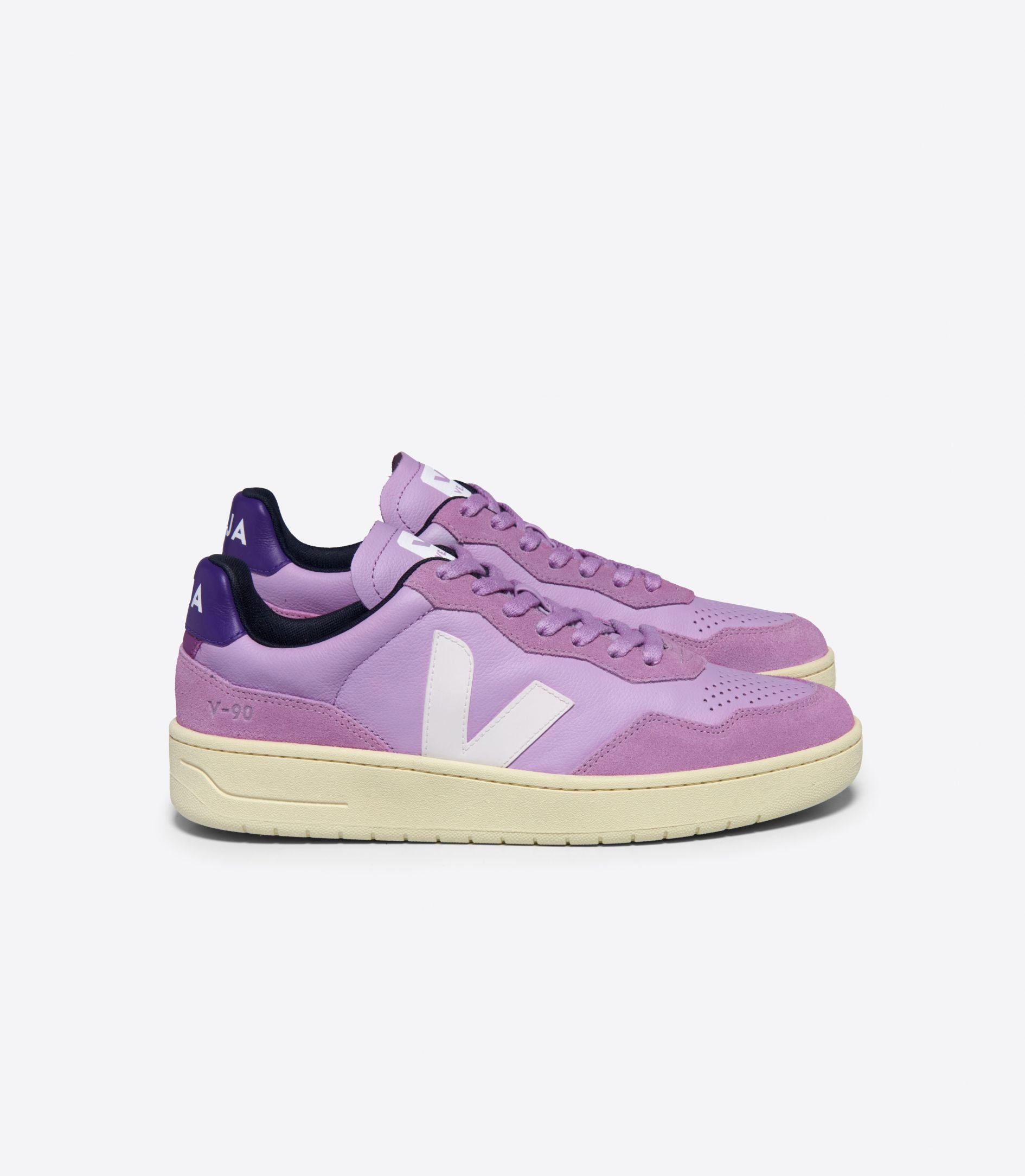 Veja V-90 Leather Sneaker | Orchid White