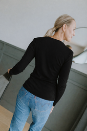 Moke Lina Womens Long Sleeve Knit | Black