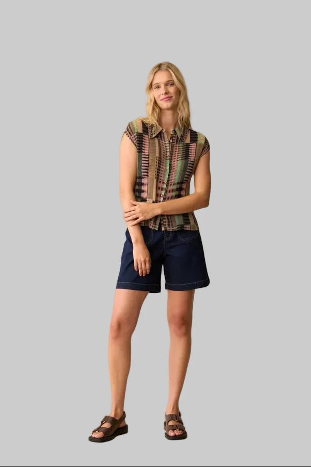 Neris Kali Shirt | Kaleidoscope