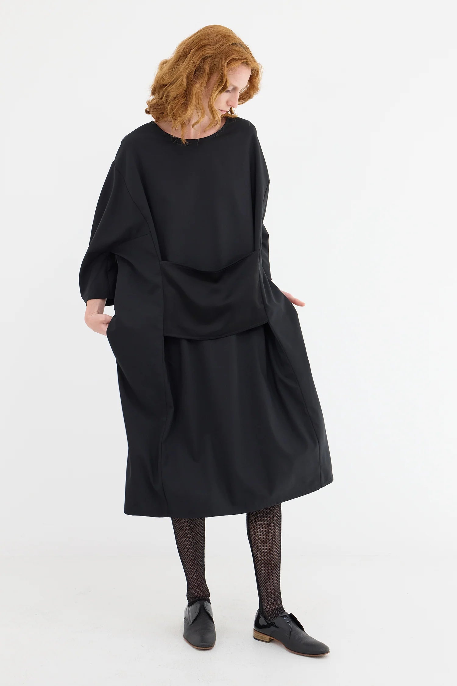 ZW26_Sashe_Suitblack_02_2000x_8d7a62b0-fcd9-4dd9-b527-e04777db00ef.webp