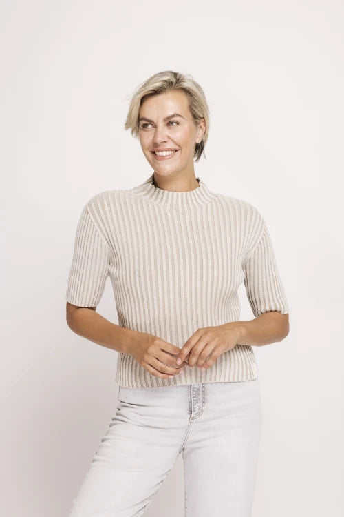 Zhrill Arden Short Sleeve Knit | Sand