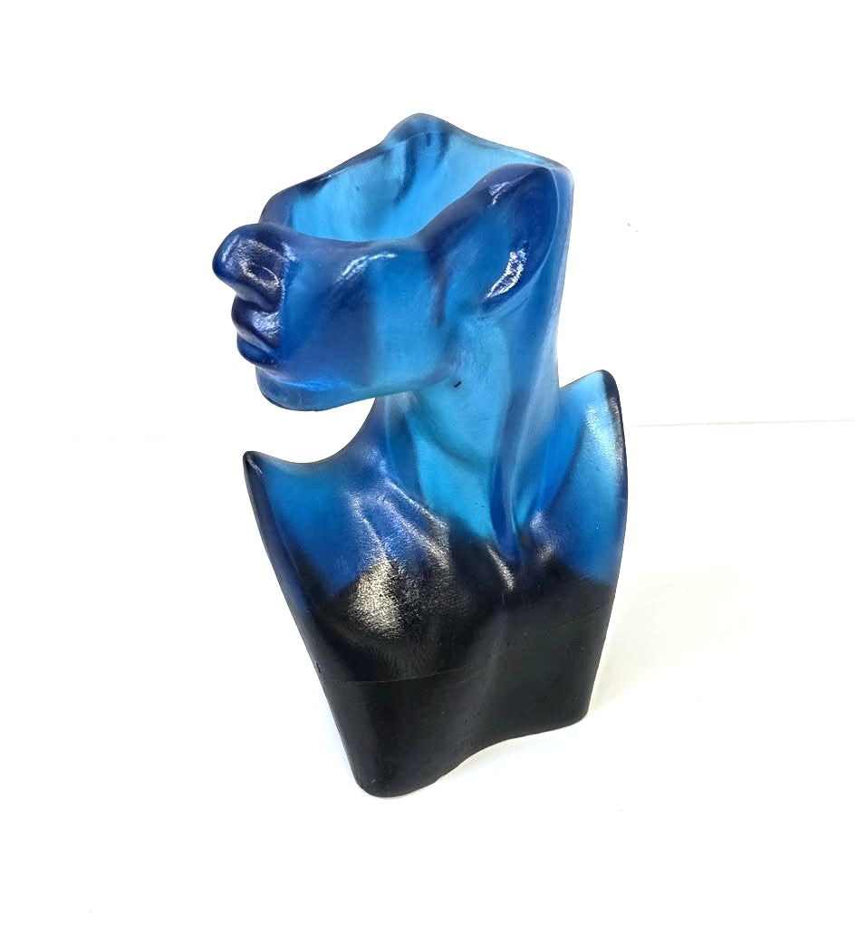 blue-vase-1.jpg