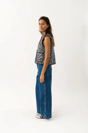 Lollys Laundry Cairo Quilted Vest | Leopard Print