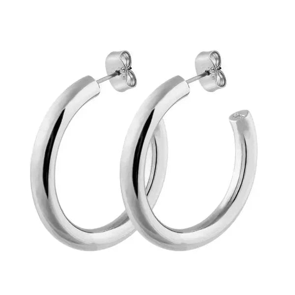 cirkula-shiny-silver-hoop-earrings-564632.webp