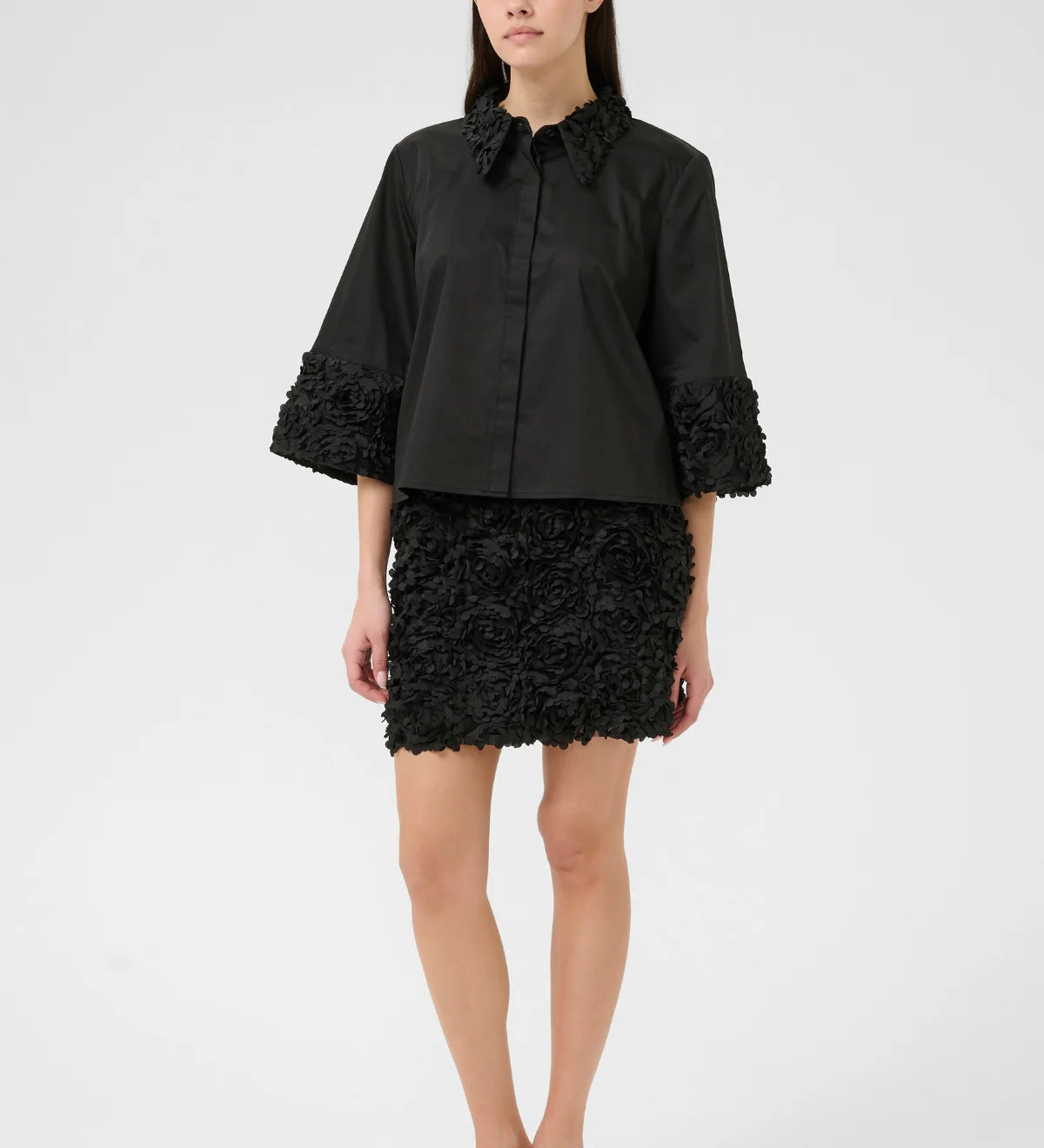 cleoclarissashirt-karenbysimonsen-treasurebox_7_2000x_ac2588a2-ca58-41da-ab47-ab67167bfd4b.webp