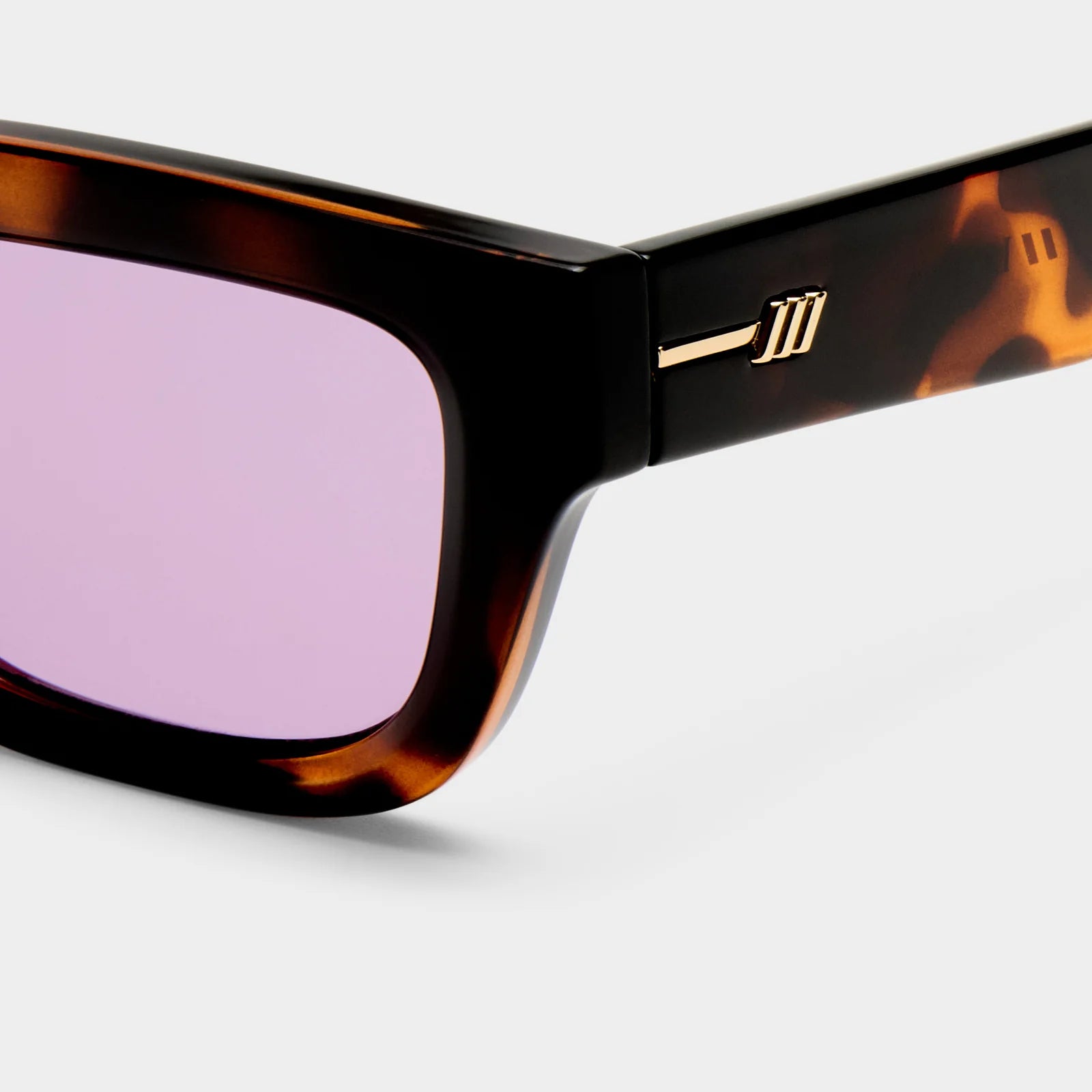 Le Specs Le Castle | Tort