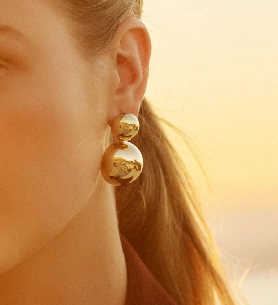 edblad-sphere-earrings-l-gold-cu-129489.webp