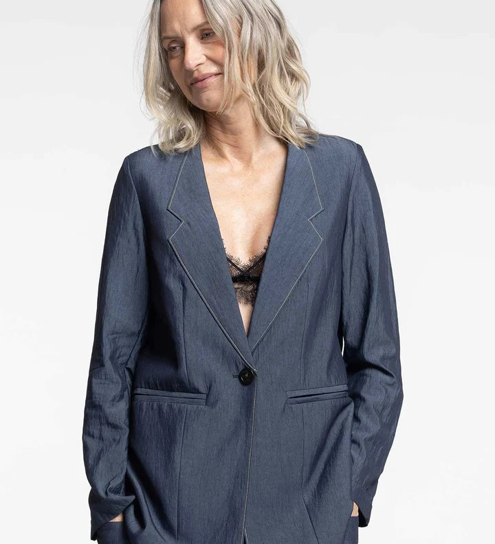 excellent-shorts-indigo-full-blazer-crop_720x_677b3e5e-f684-4642-9c2e-2b2fd2e59ca4.webp