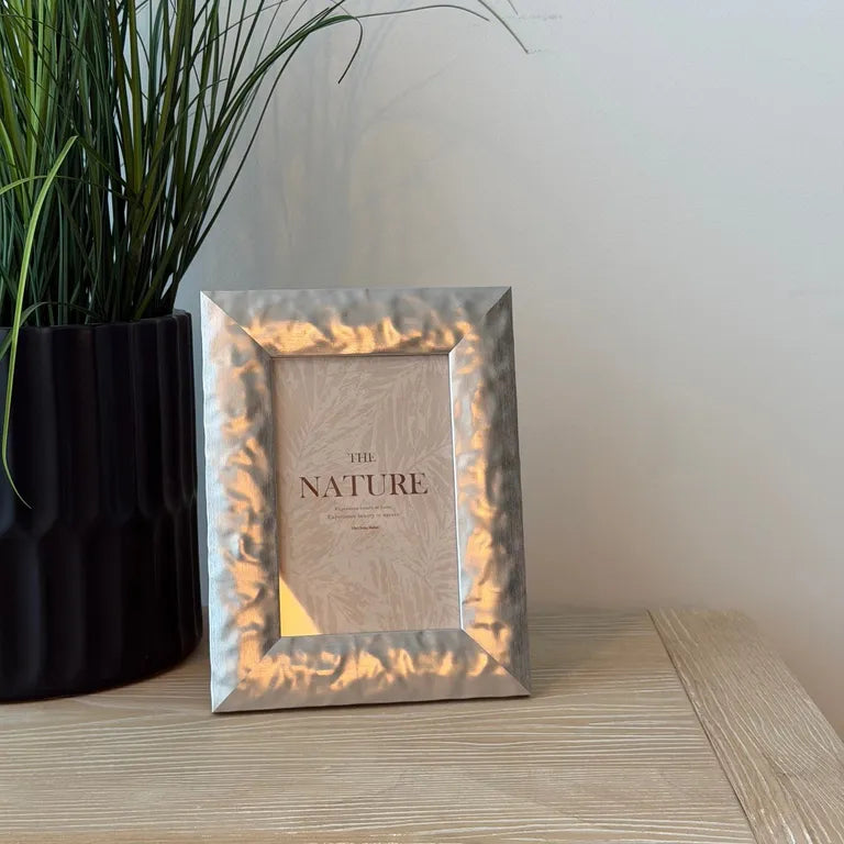 Hammered 4x6 Photo Frame | Silver