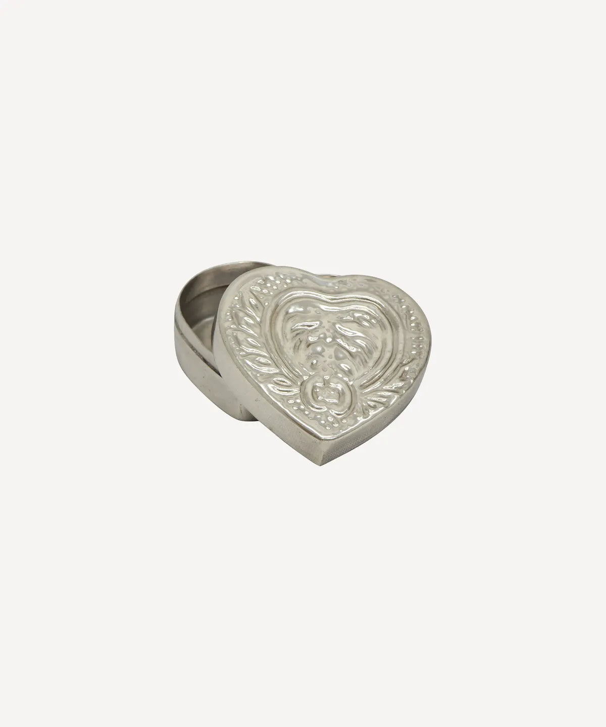 French Country Embossed Heart Box | Silver
