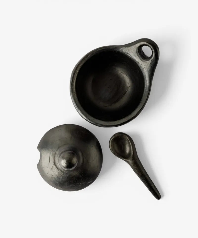 La Chamba Sauceboat With Lid & Spoon | 3 Piece