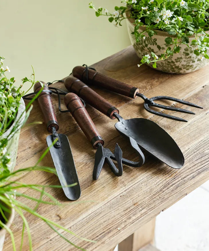 French Country Garden Cultivator Wooden Handle