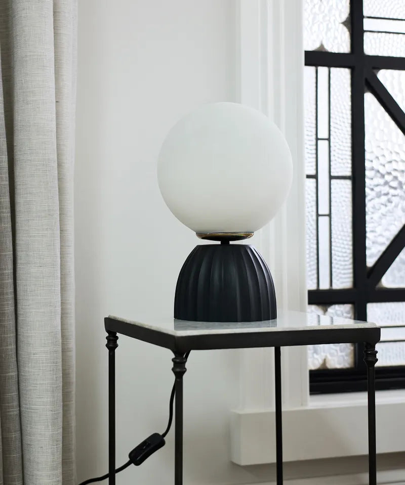 French Country Ribbed Orb Lamp | Black
