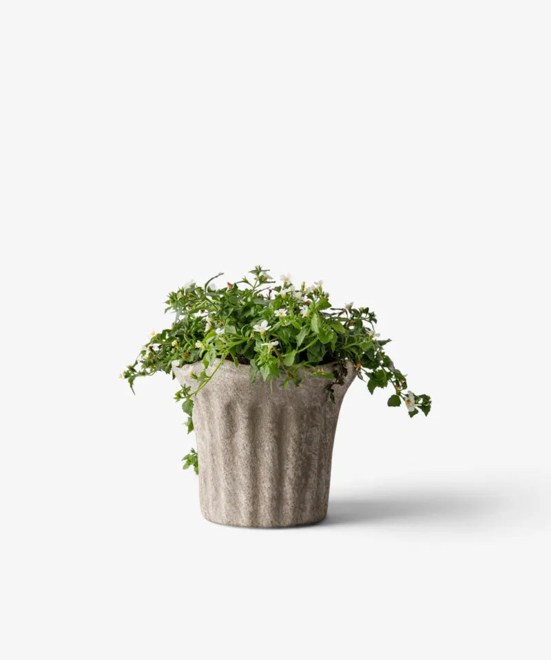 French Country Terra Fluted Planter | Small