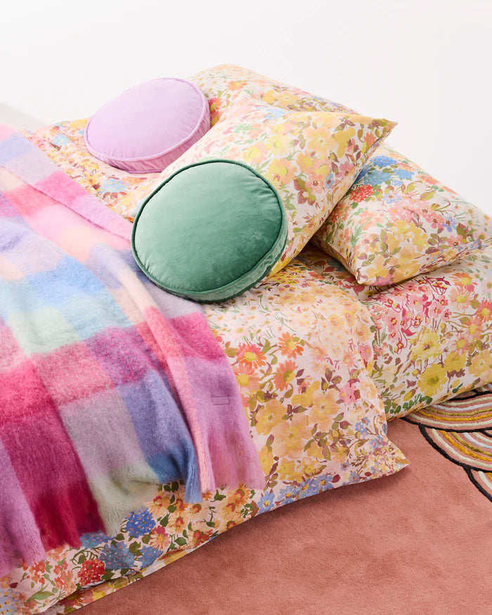 Kip & Co Velvet Pea Cushion | Pistachio