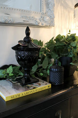Sachii Gatsby Candle | Black Large Cigar Bar Scent