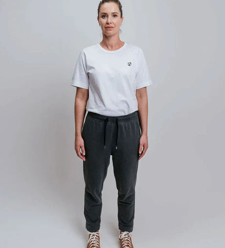 homer-trouser-carbon-womens_460x_e5d10454-580f-4a98-940e-401a6ee39934.webp