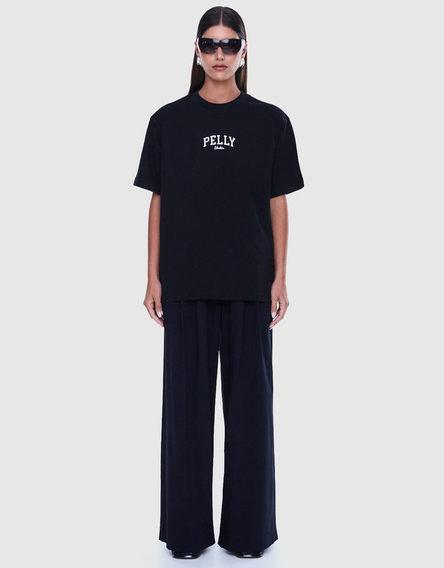 Ena Pelly Ivy Relaxed Tee | Centre Logo Black