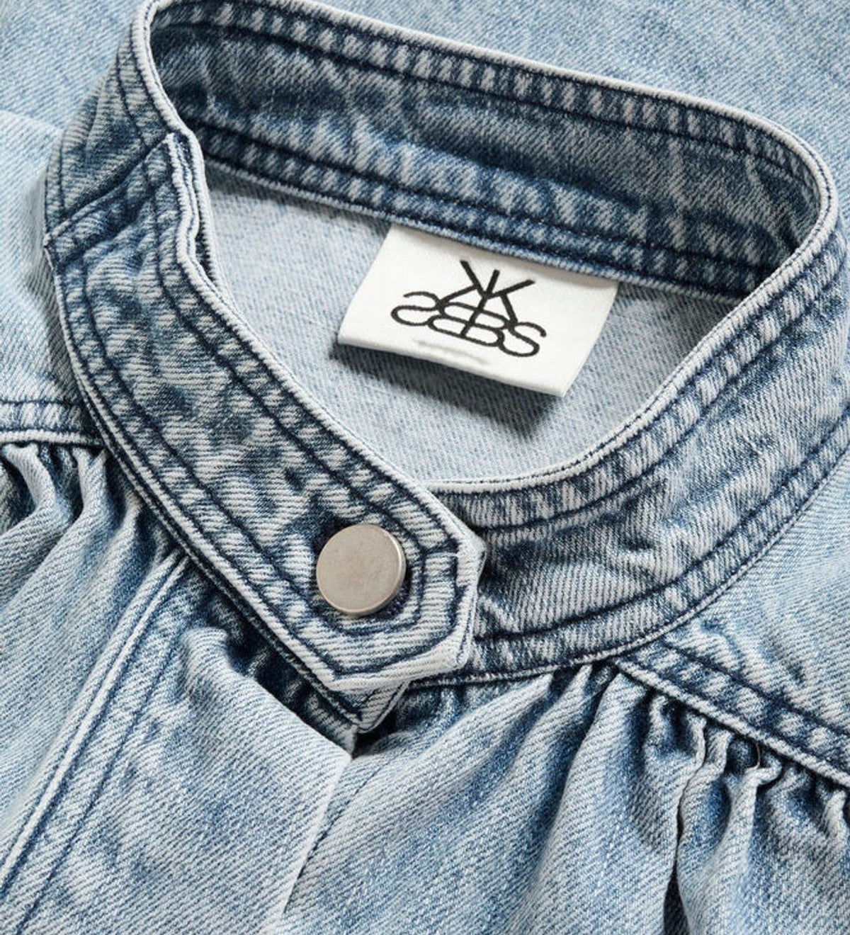 karen-by-simonsen-estelle-blouse-in-denim.jpg