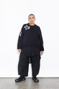LaLA Daisy Jumper | Black