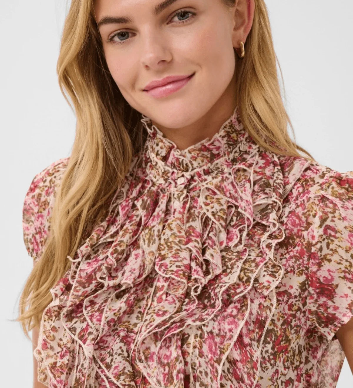 liljacrinkleshirt-sainttropez-treasurebox_9_5000x_eb633077-2475-49f5-ab00-837440154072.webp